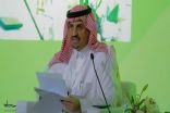 الفهد : نجاح زراعة أشجار الطلح بواسطة الأنابيب لمكافحة التصحر