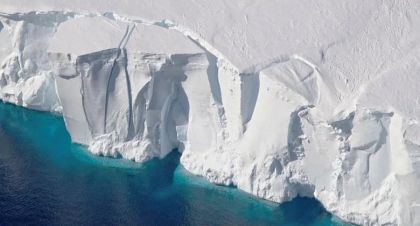 دراسة تحذر من تأثير كارثي لتزايد ذوبان جليد القارة القطبية