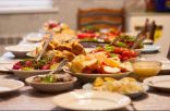 خبراء وزارة “البيئة”: شهر رمضان يشهد زيادة في معدلات هدر الطعام سنويًا ونصيب الفرد يتجاوز 184 كيلوجرامًا