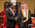 رئيس جمهورية مالاوي يلتقي علي السويّح رئيس مجلس إدارة مجموعة إنجاز العالمية
